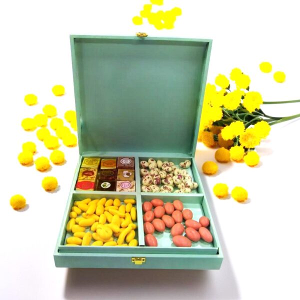 Beautiful Blue Locked Sweets Box Hamper Reet Hamporio Nanak Shah Supplier Manufacturer Seller Ahmedabad Gujarat India